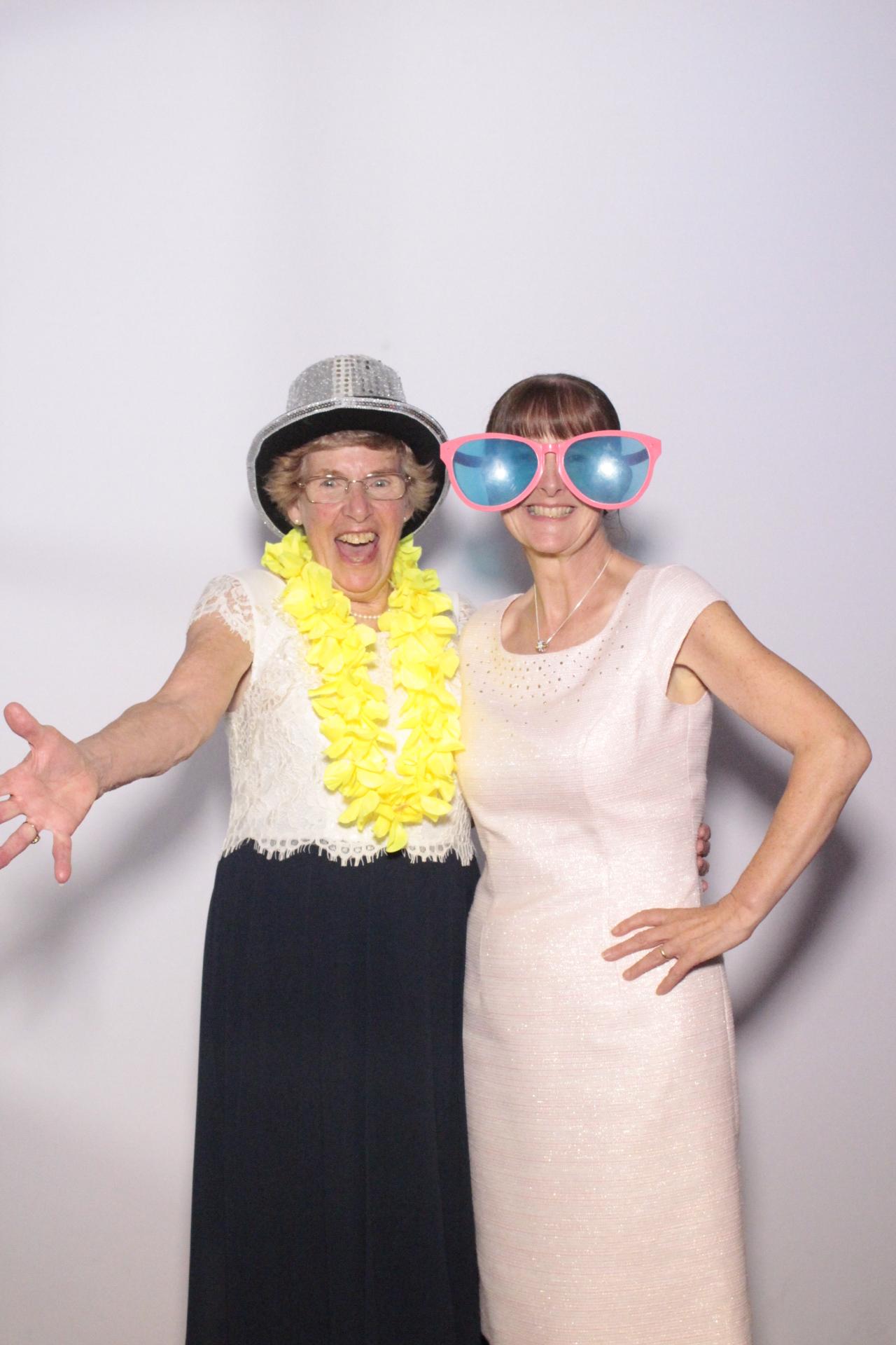 Gemma & Scott's Wedding | View more photos from the event at gallery.myphotoboothexperience.co.uk/u/MyPhotoBoothExperienceLtd/Gemma-Scotts-Wedding